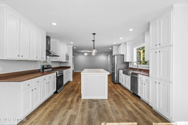 $315,900 | 272 Sable Road, Spring City, TN 37381