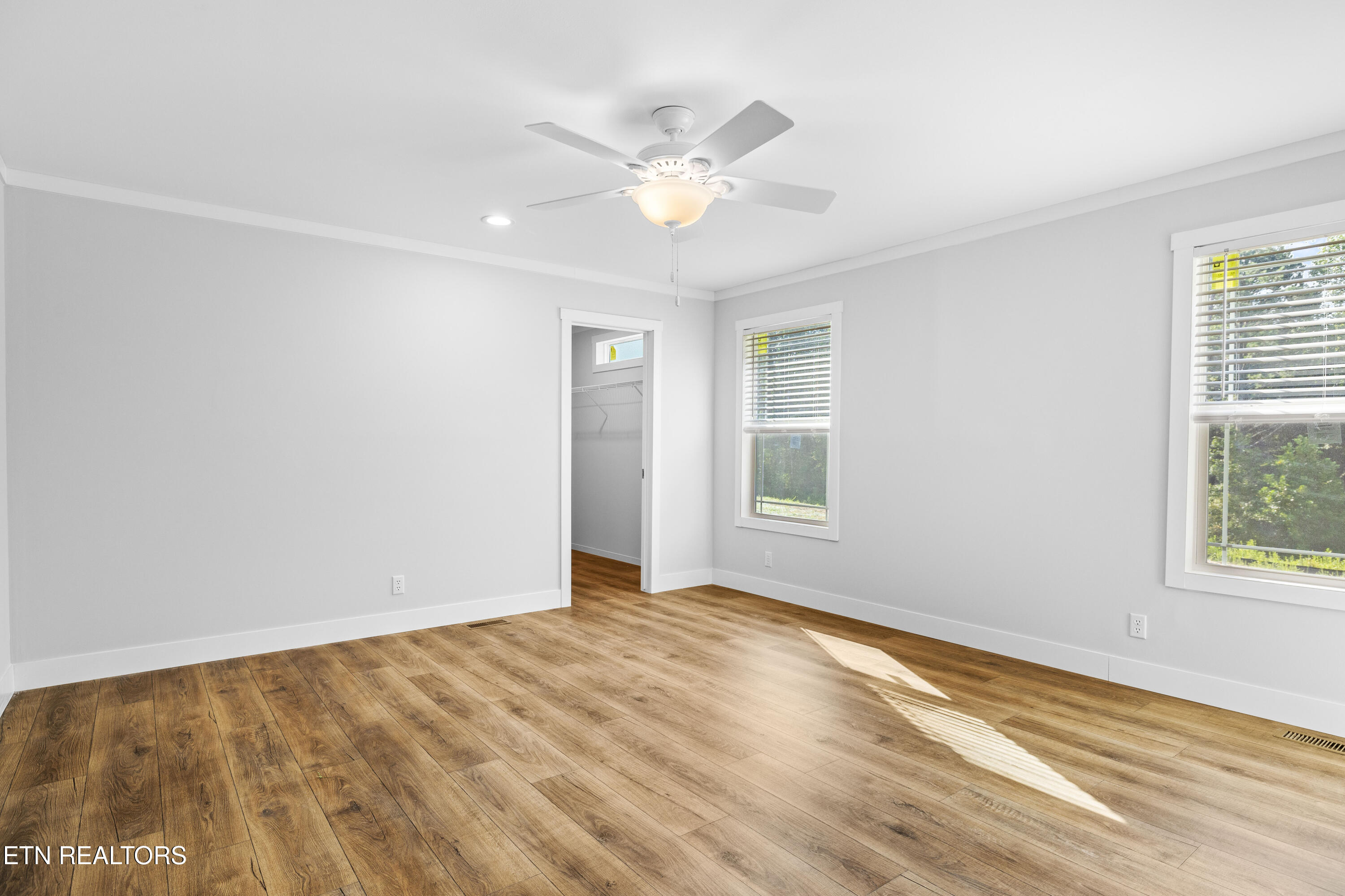 272 Sable Road Spring City, TN 37381 - Photo 34 of 49 272SableRd-17