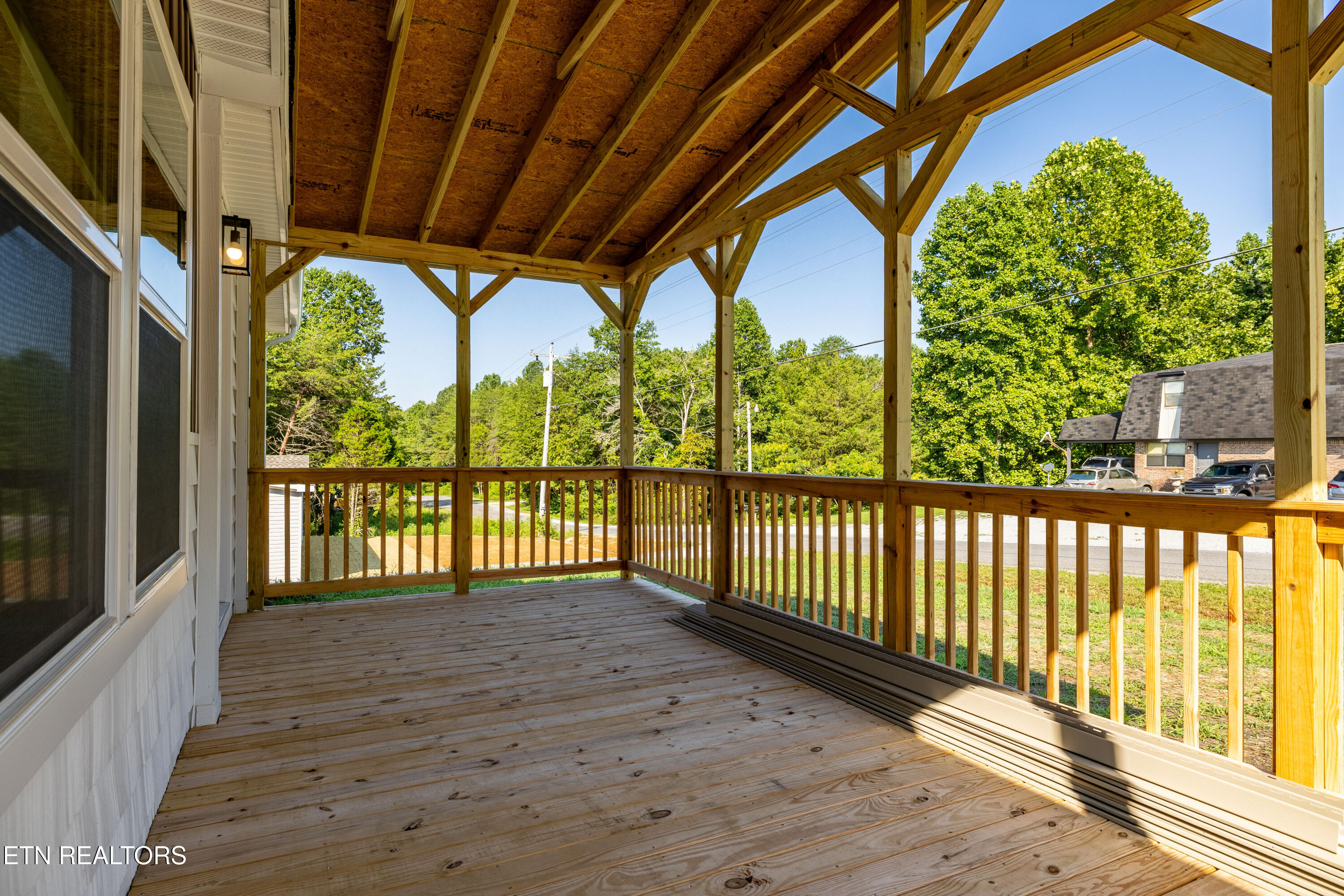 272 Sable Road Spring City, TN 37381 - Photo 37 of 49 272SableRd-32