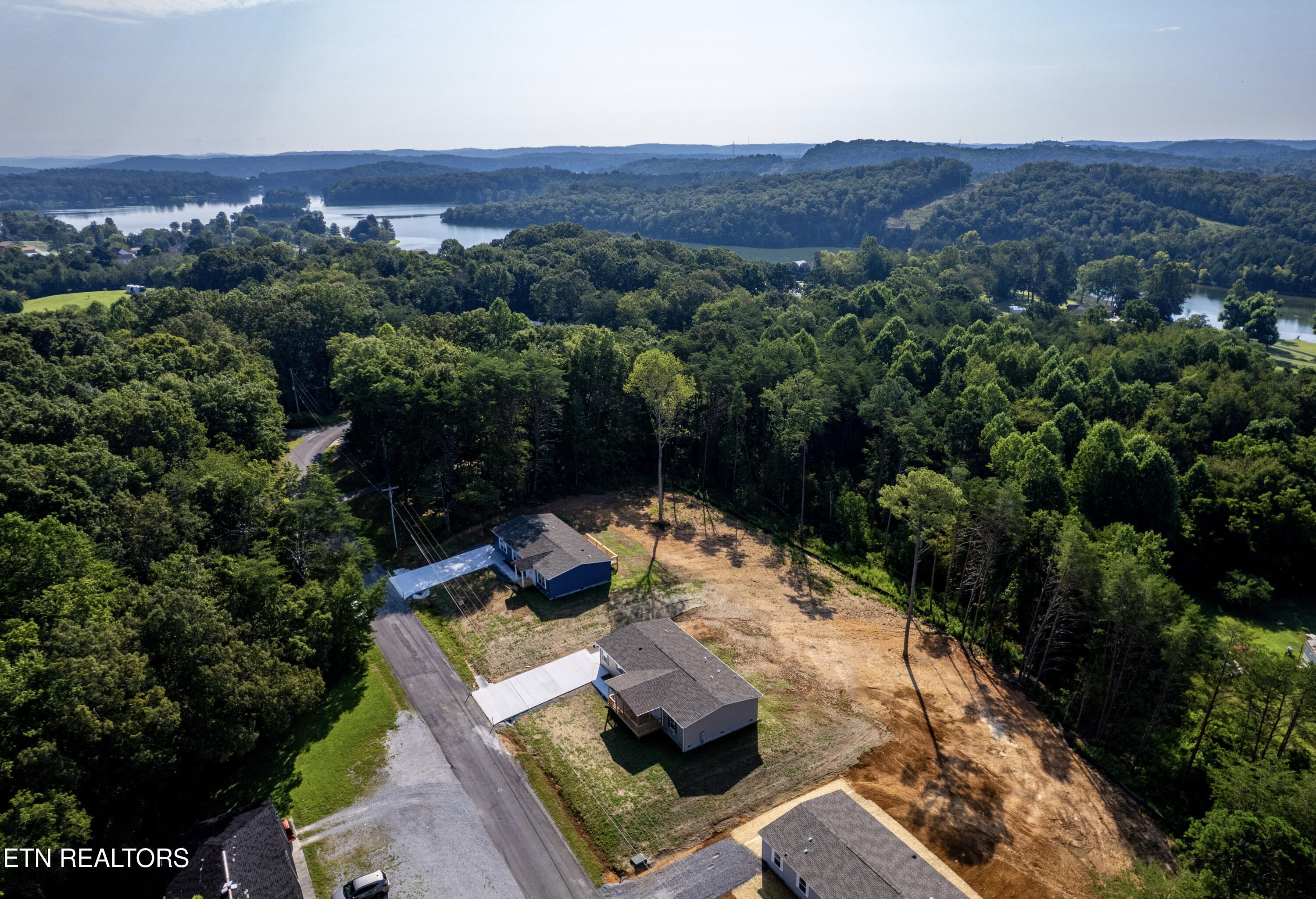 272 Sable Road Spring City, TN 37381 - Photo 40 of 49 272SableRd-53