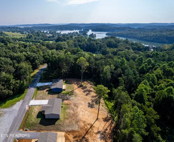 $315,900 | 272 Sable Road, Spring City, TN 37381