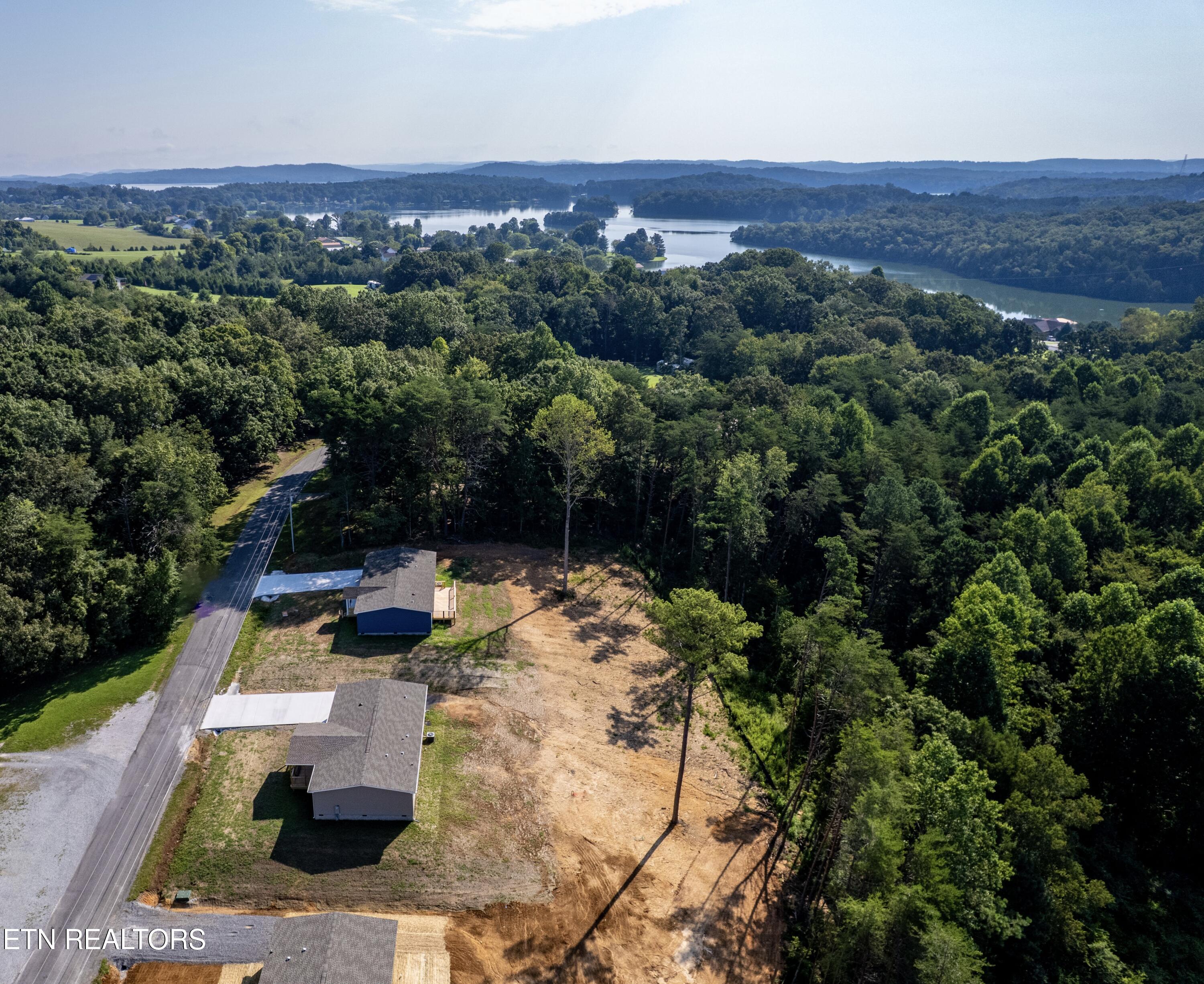 272 Sable Road Spring City, TN 37381 - Photo 42 of 49 272SableRd-51