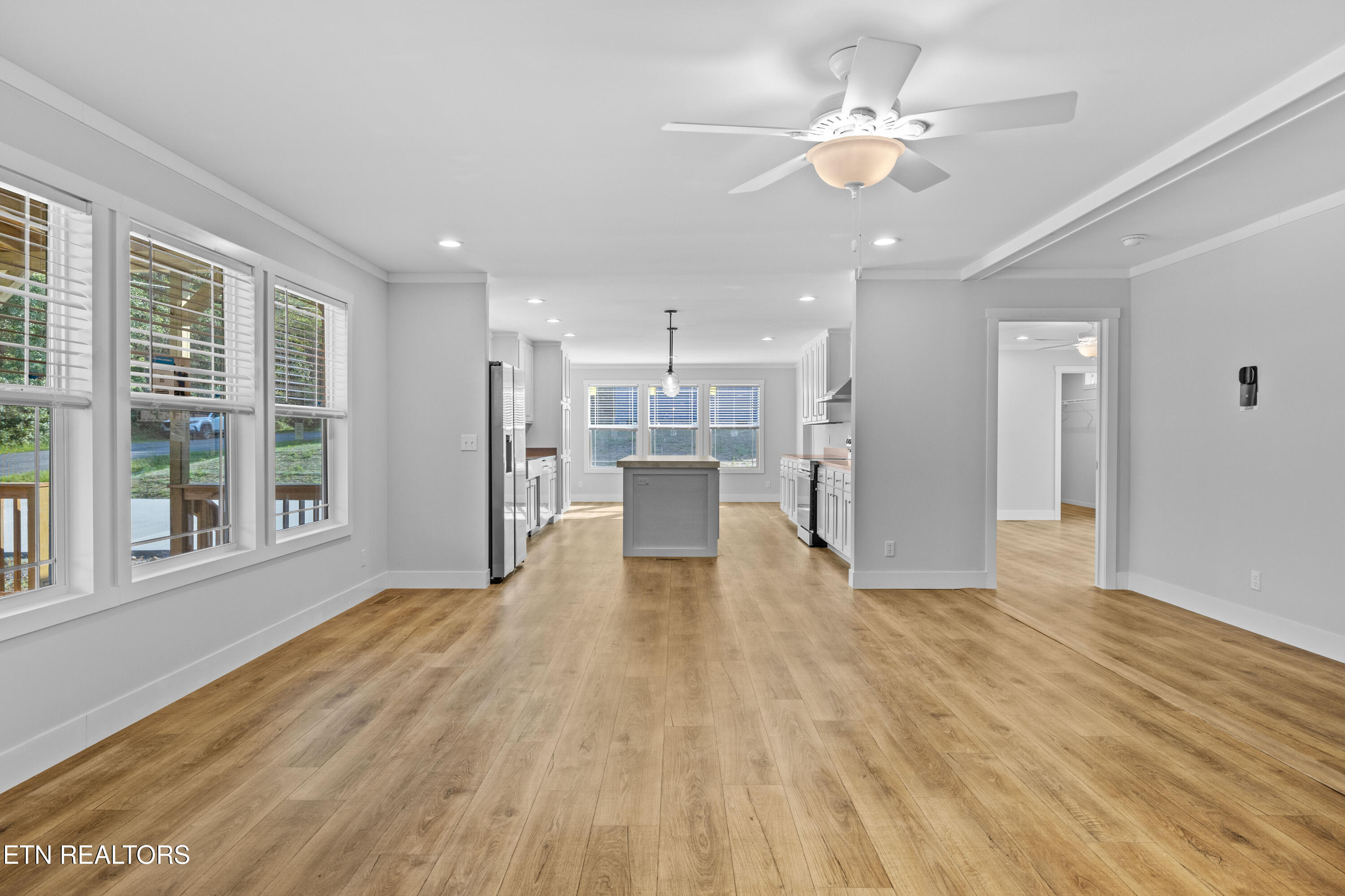 272 Sable Road Spring City, TN 37381 - Photo 6 of 49 272SableRd-3