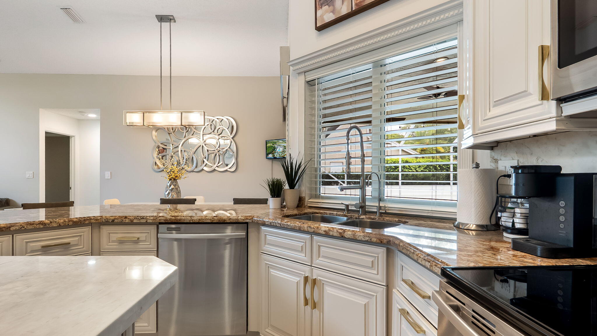 10810 Santa Rosa Drive Boca Raton, FL 33498 - Photo 26 of 52 Kitchen