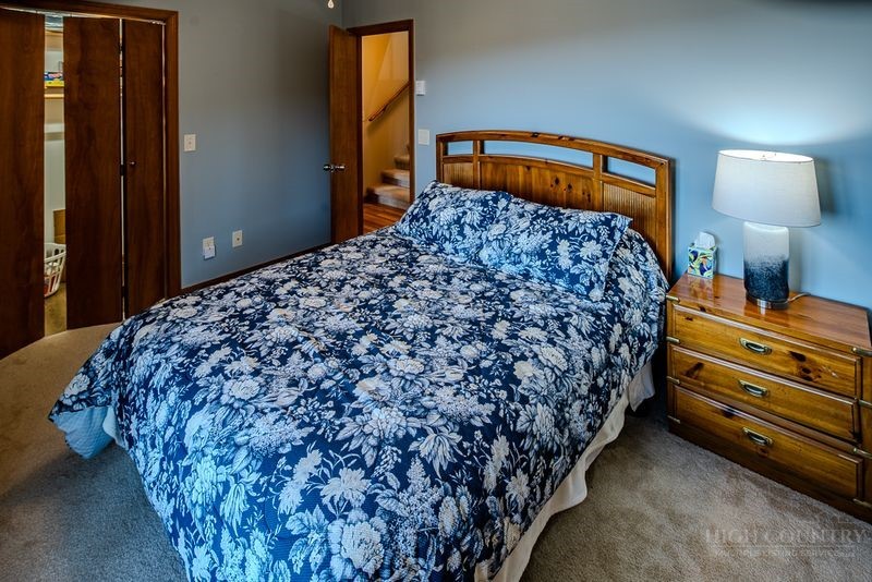 517 Pine Ridge Road Beech Mountain, NC 28604 - Photo 19 of 44