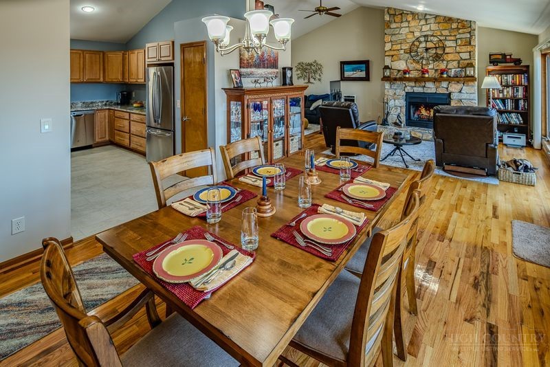 517 Pine Ridge Road Beech Mountain, NC 28604 - Photo 6 of 44