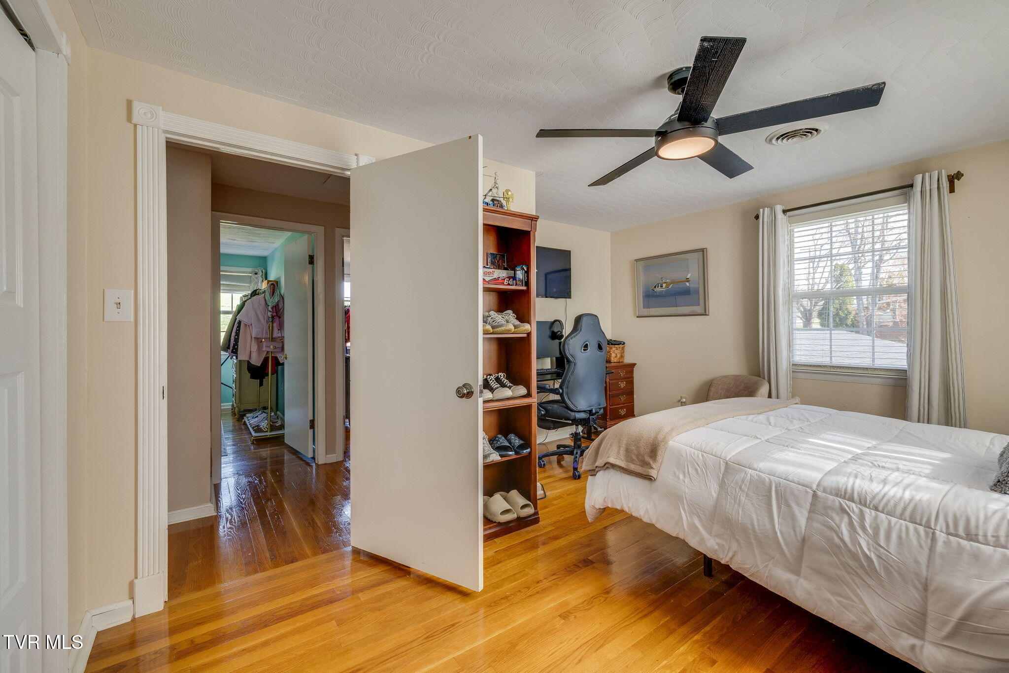 1320 Silver Grove Road Bluff City, TN 37618 - Photo 28 of 61 027