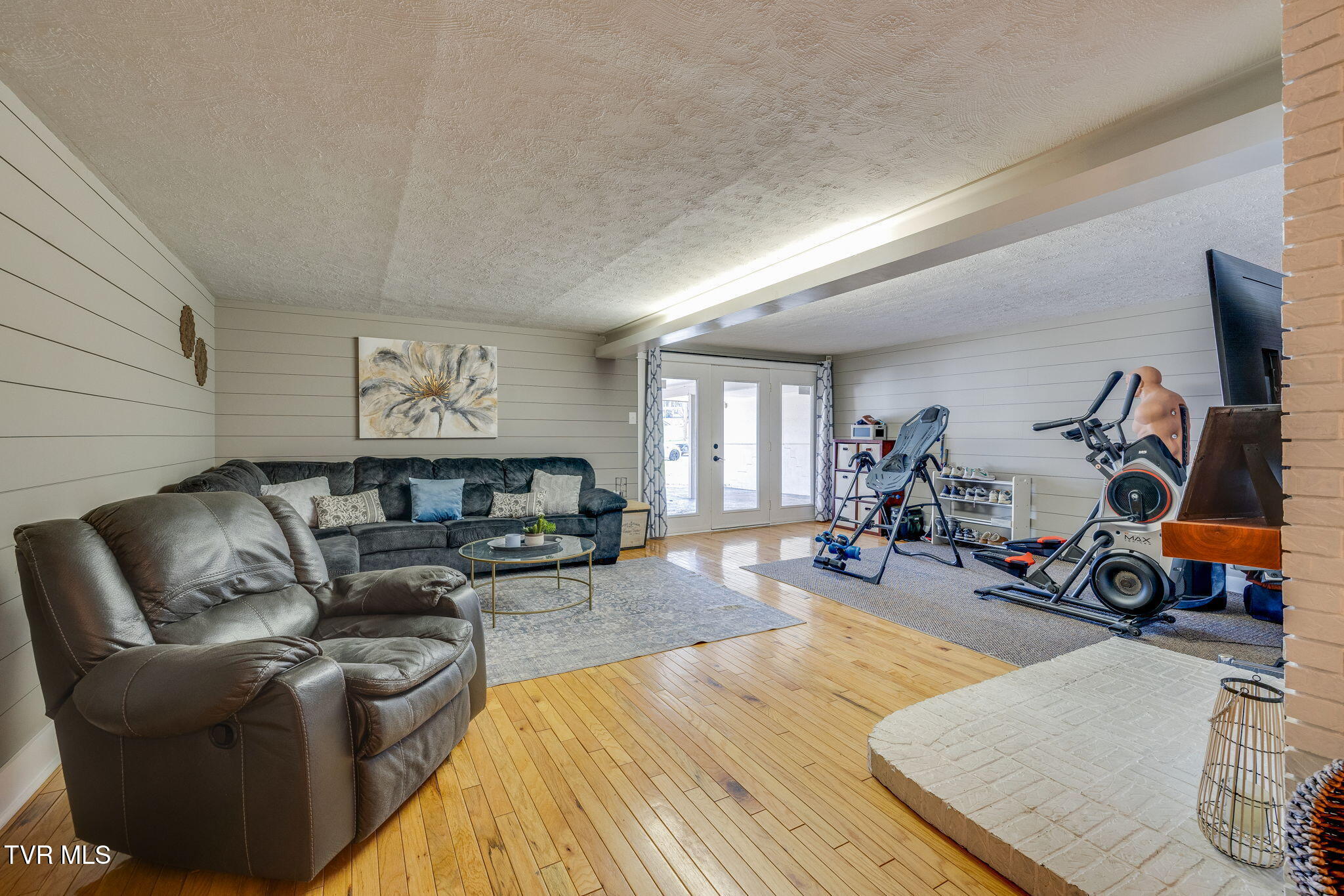 1320 Silver Grove Road Bluff City, TN 37618 - Photo 40 of 61 039