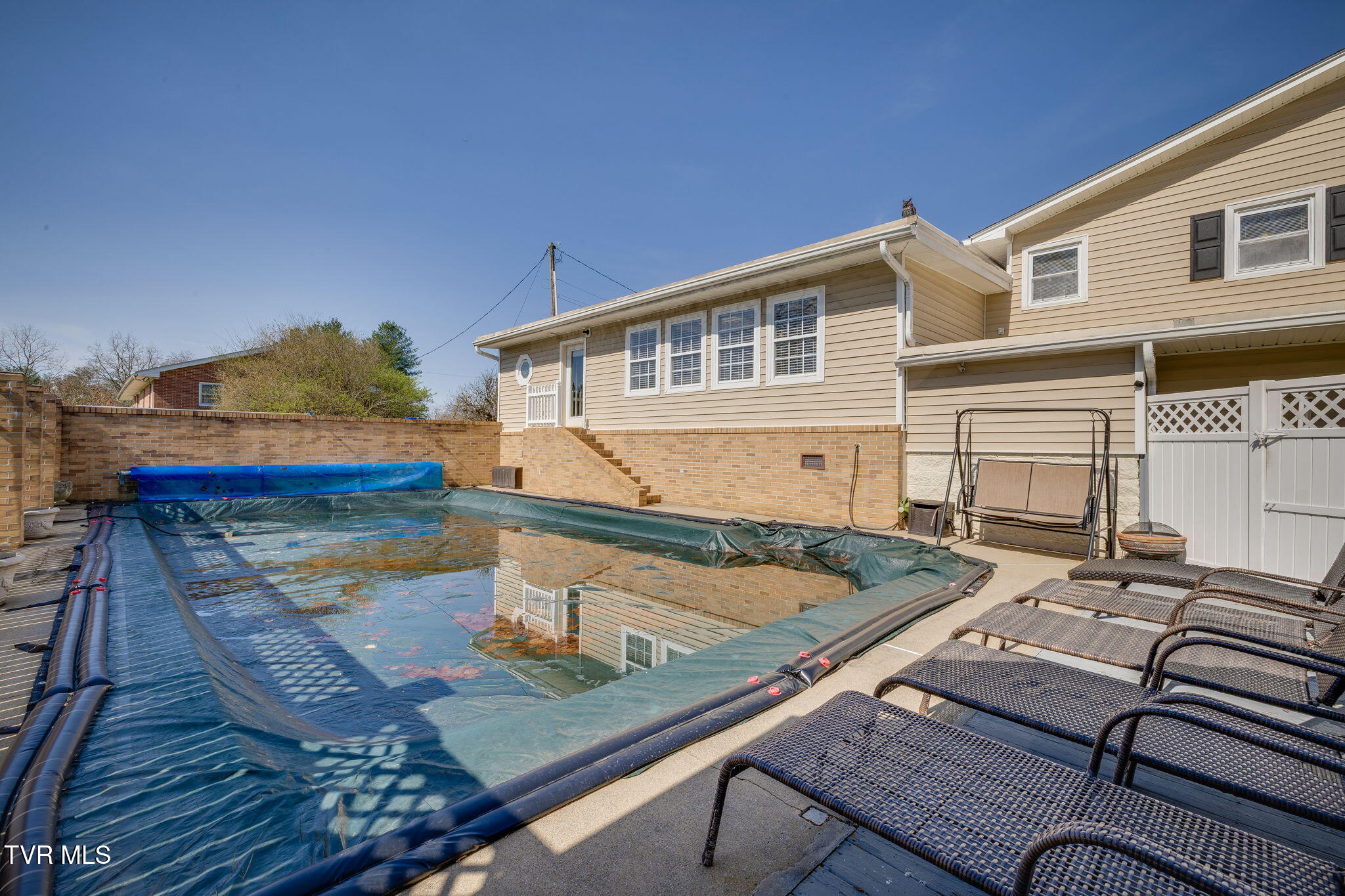 1320 Silver Grove Road Bluff City, TN 37618 - Photo 47 of 61 046