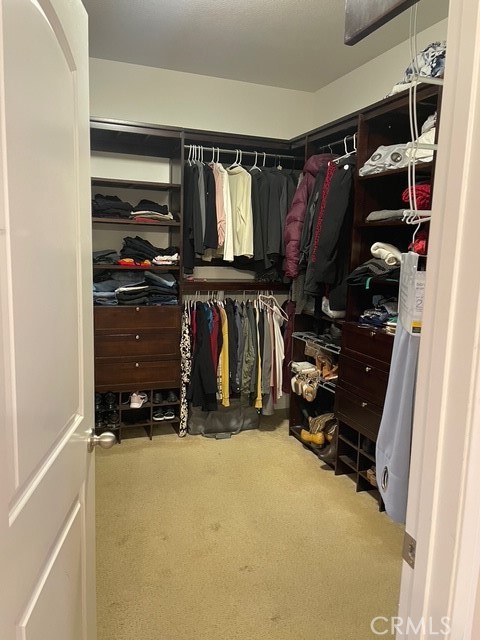 5825 Finchley Road Palmdale, CA 93552 - Photo 26 of 30 Master Walking Closet