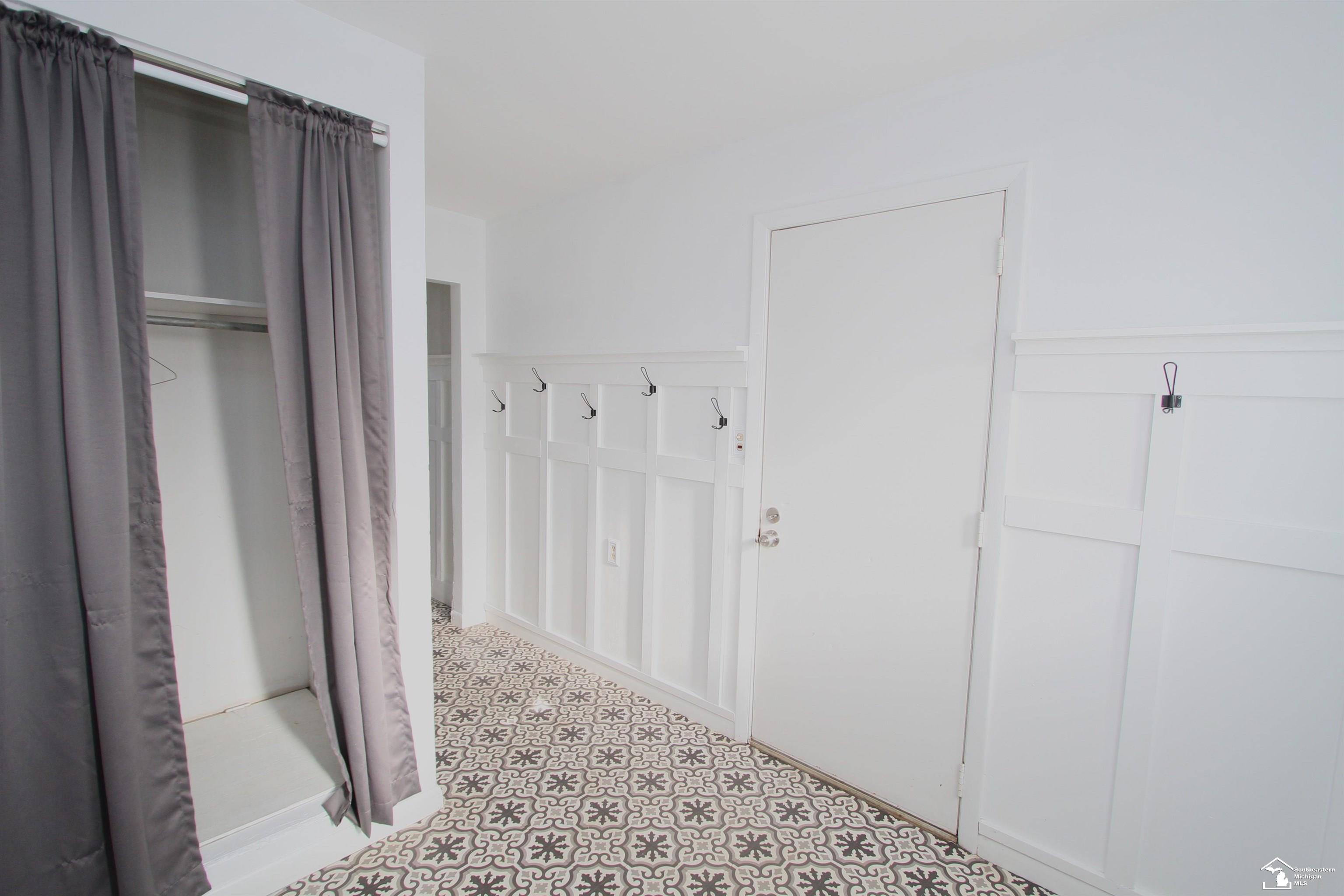 3826 Blohm Road Monroe, MI 48161 - Photo 4 of 25