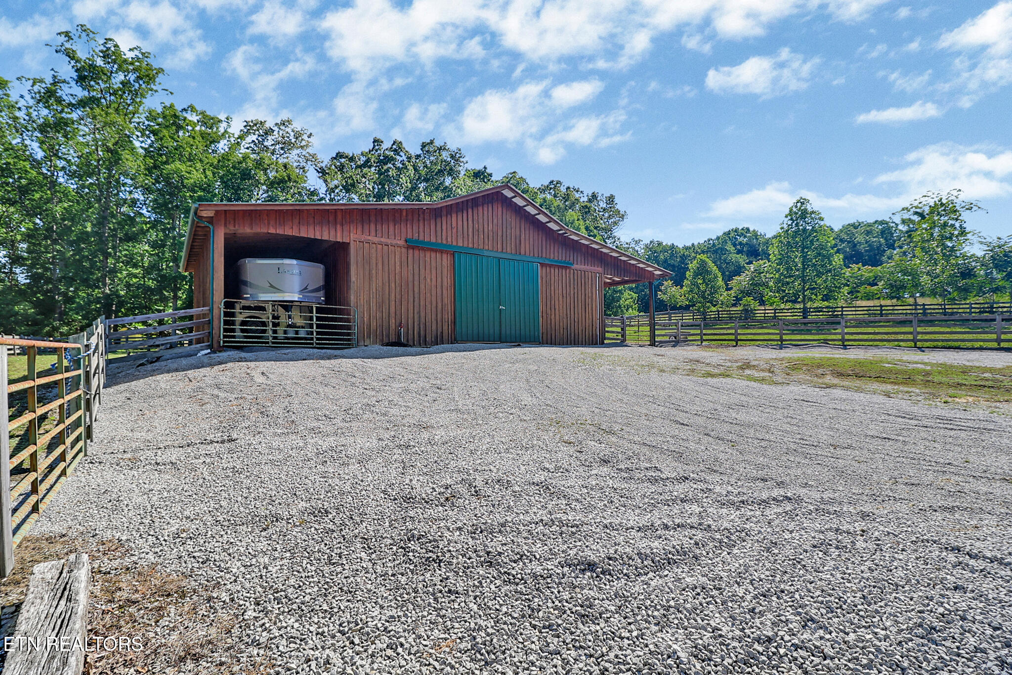 101 Duncan Hinds Road Jamestown, TN 38556 - Photo 27 of 59 Back of Barn