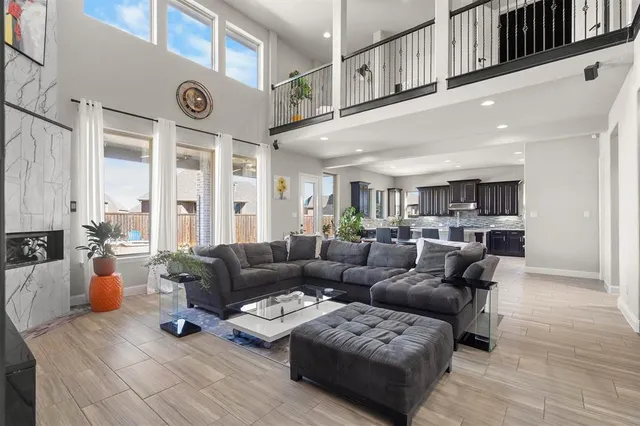 $799,999 | 1020 Wimberly Lane, Northlake, TX 76226