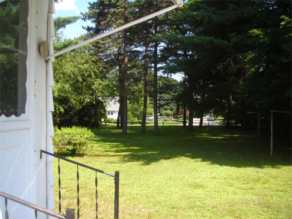 192 Bridge Road Northampton, MA 01062 - Photo 2 of 3