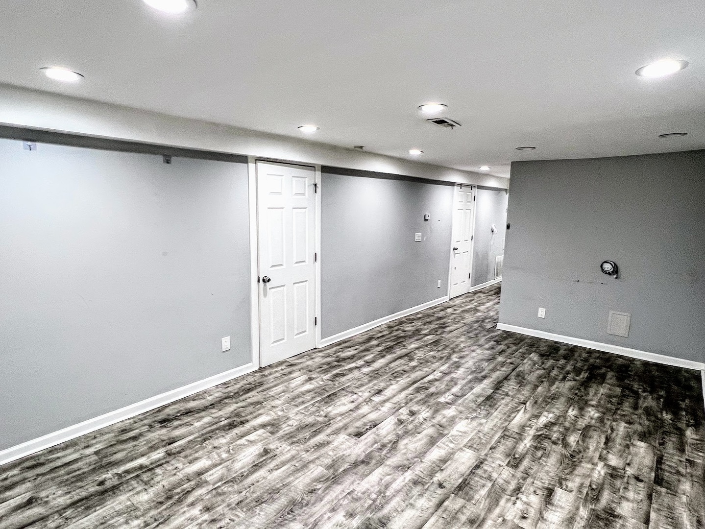 3335 North Kenneth Avenue, Unit G Chicago, IL 60641 - Photo 3 of 13 a view of empty room