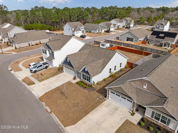 $2,450 | 624 Aurora Place, Hampstead, NC 28443