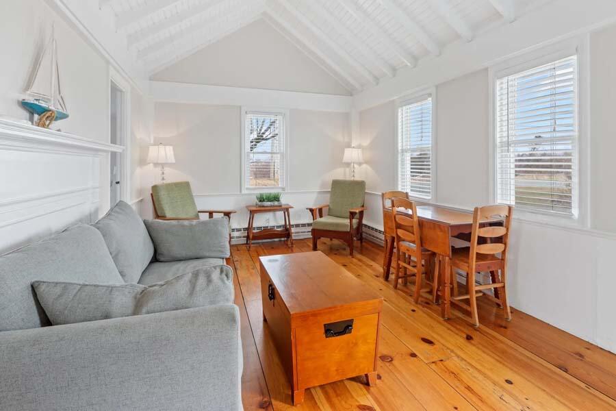 618 Shore Road, Unit 6 Truro, MA 02666 - Photo 2 of 22 20230323114704473388000000-o
