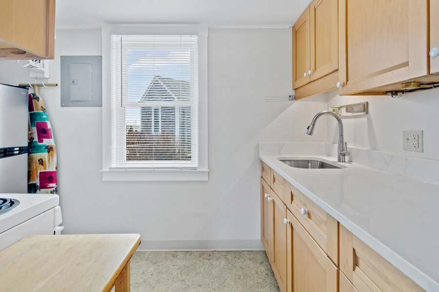 618 Shore Road, Unit 6 Truro, MA 02666 - Photo 5 of 22 20230323114713903607000000-o