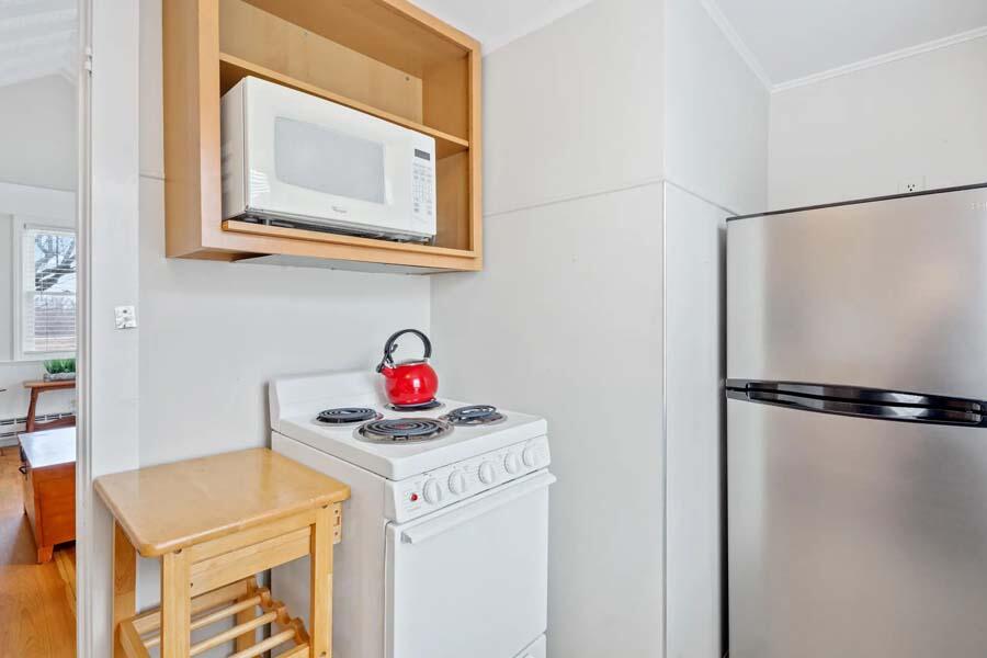 618 Shore Road, Unit 6 Truro, MA 02666 - Photo 6 of 22 20230323114716800340000000-o