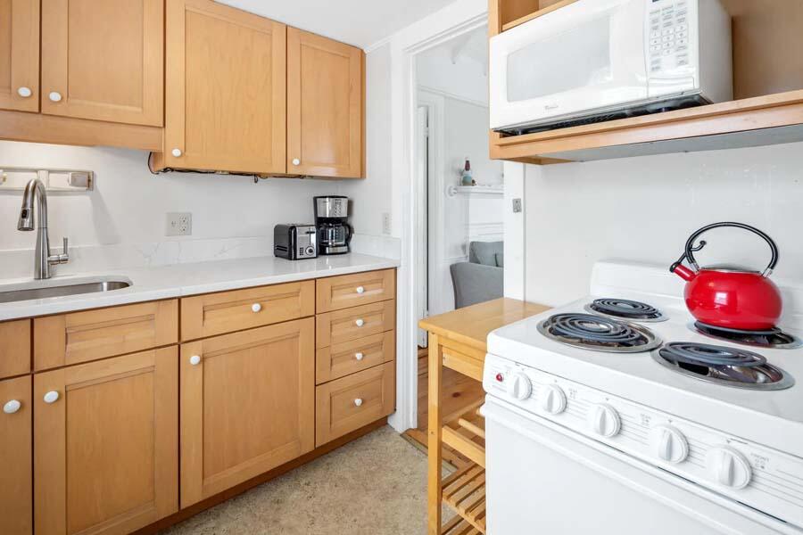 618 Shore Road, Unit 6 Truro, MA 02666 - Photo 7 of 22 20230323114719897046000000-o