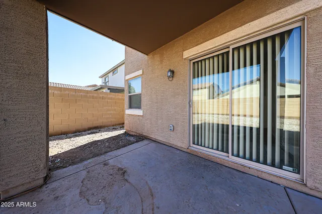 $2,000 | 5318 West Shumway Farm Road, Laveen, AZ 85339