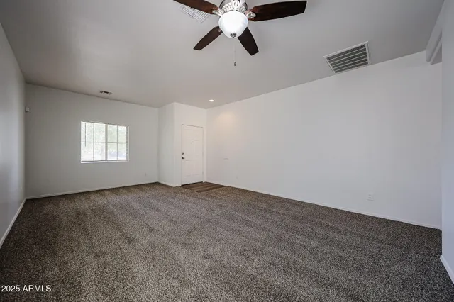 $2,000 | 5318 West Shumway Farm Road, Laveen, AZ 85339