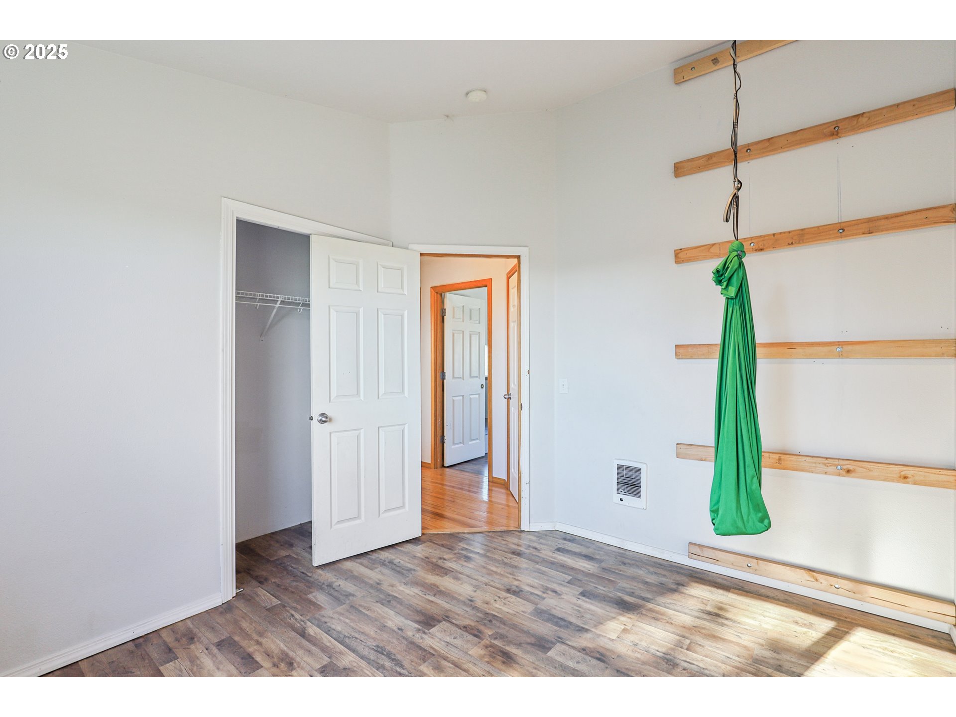 52866 Northeast 2nd Street Scappoose, OR 97056 - Photo 22 of 33 a view of an empty room and window