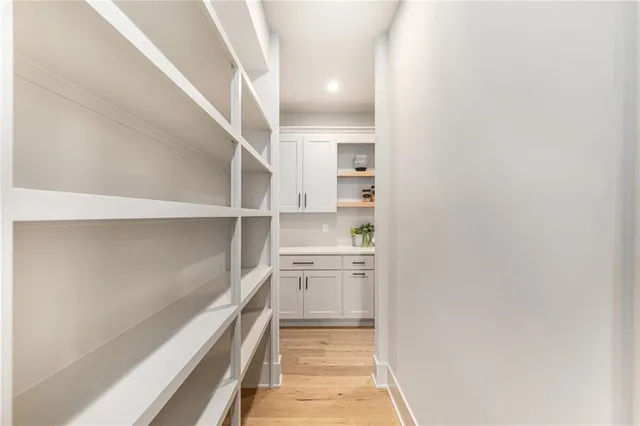 $789,900 | 2314 Southwest Serena Place, Lee's Summit, MO 64082