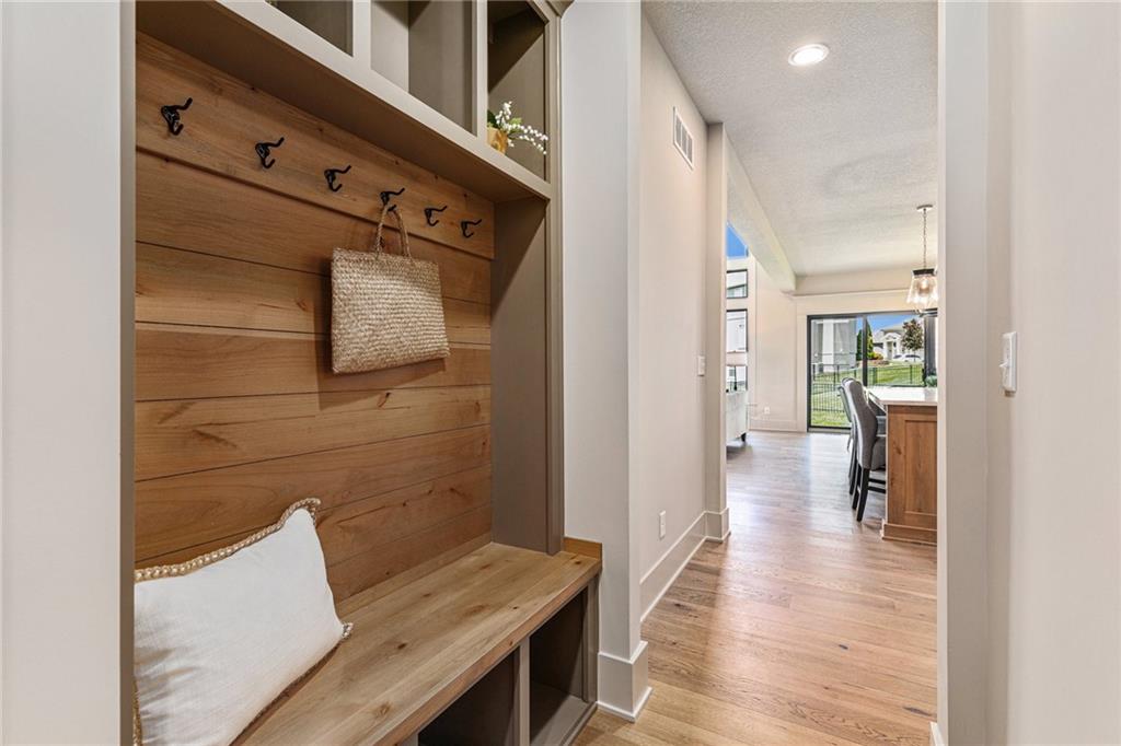 2314 Southwest Serena Place Lee's Summit, MO 64082 - Photo 19 of 46