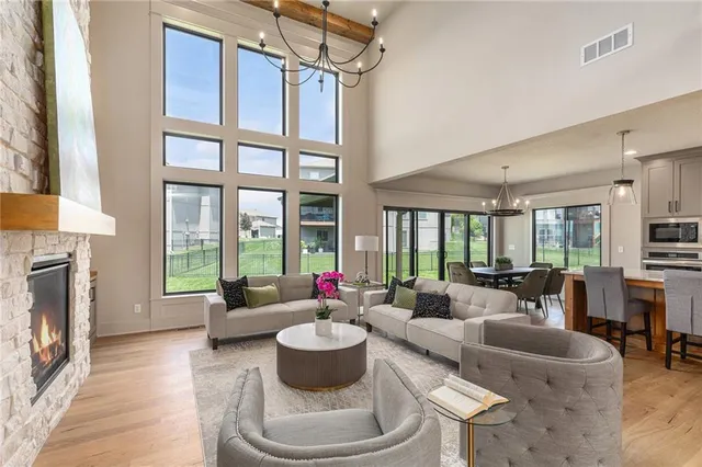 $789,900 | 2314 Southwest Serena Place, Lee's Summit, MO 64082