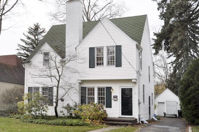 2246 Tipperary Road Kalamazoo, MI 49008 - Photo 1 of 18 Primary Photo