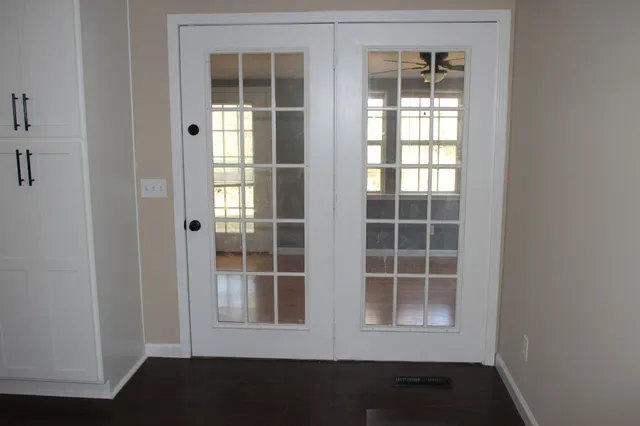 $1,795 | 3847 Shellsford Road, McMinnville, TN 37110