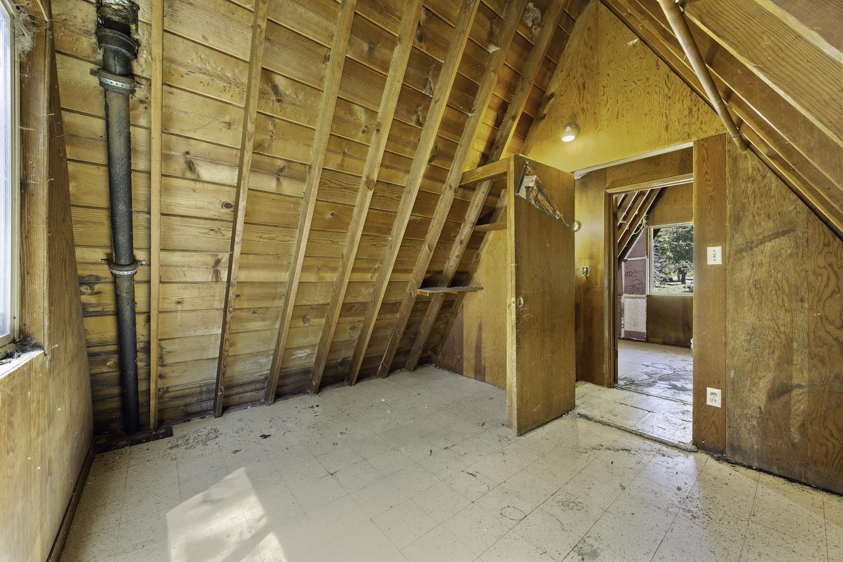 2051 Soda Springs Road Soda Springs, CA 95728 - Photo 6 of 10
