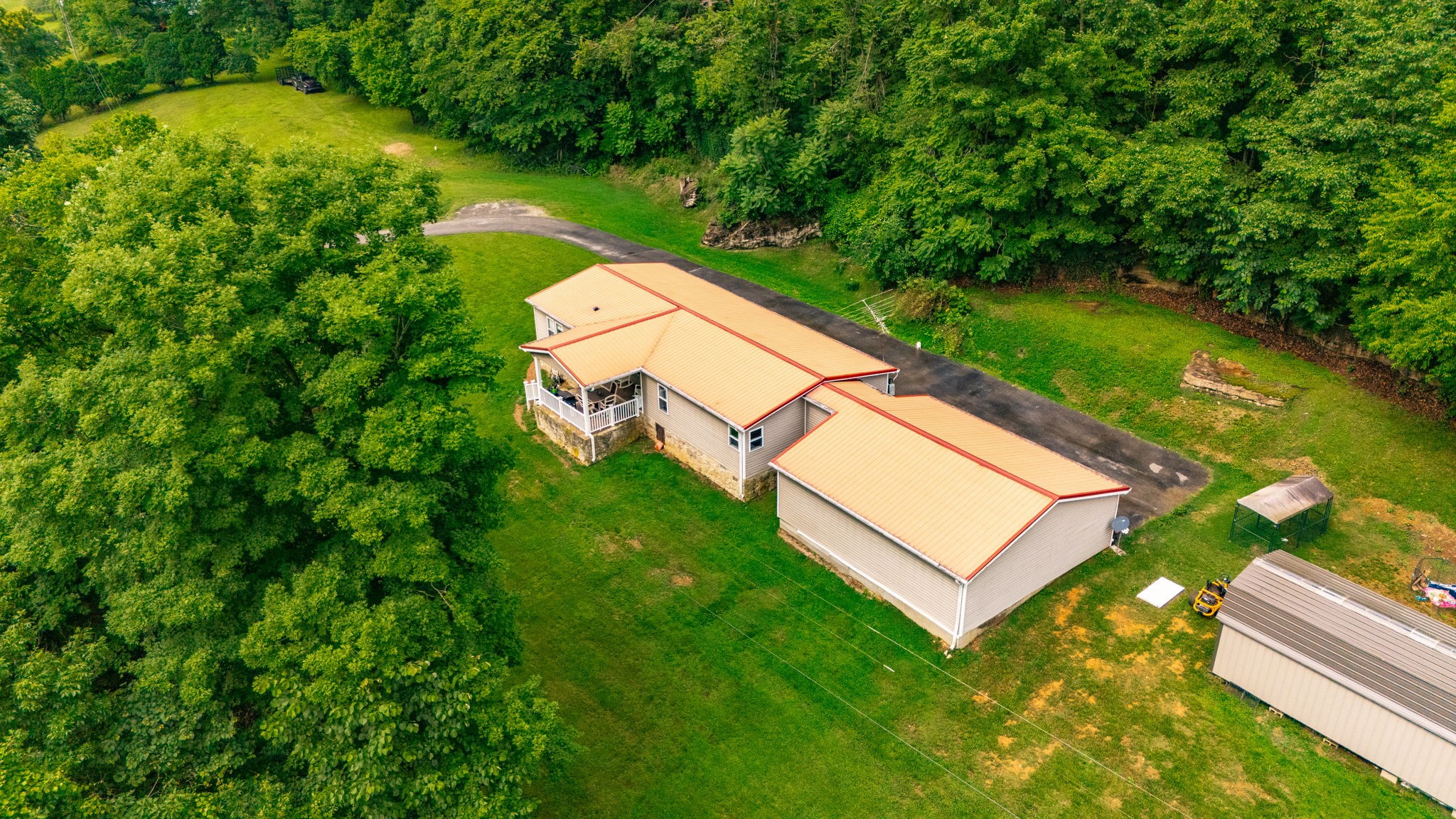 2935 Green Grove Road Hartsville, TN 37074 - Photo 34 of 48