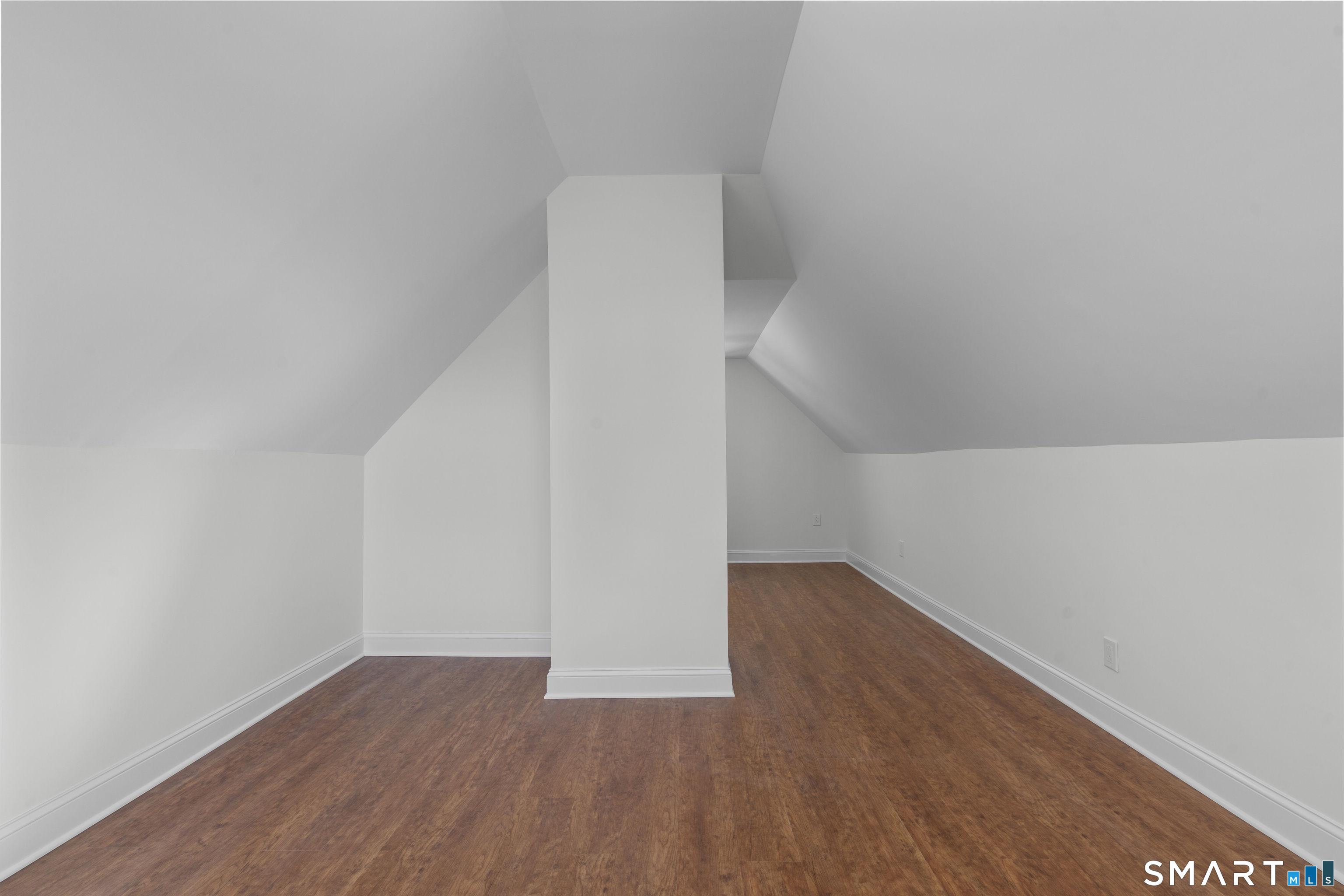 152 Stonybrook Road Stratford, CT 06614 - Photo 24 of 37