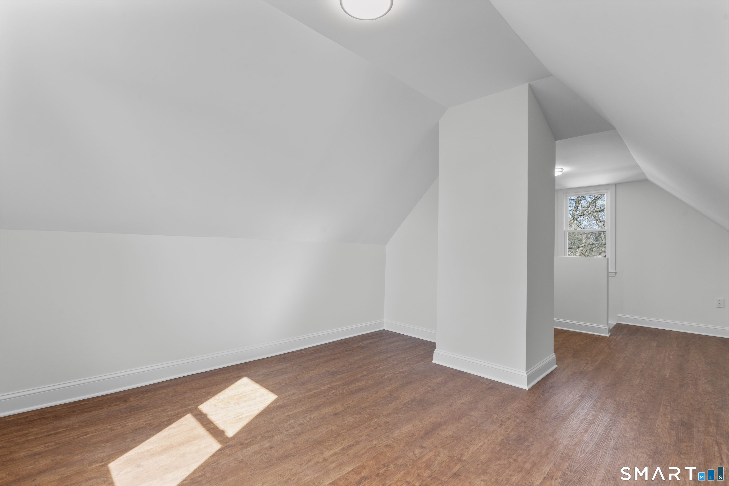 152 Stonybrook Road Stratford, CT 06614 - Photo 25 of 37