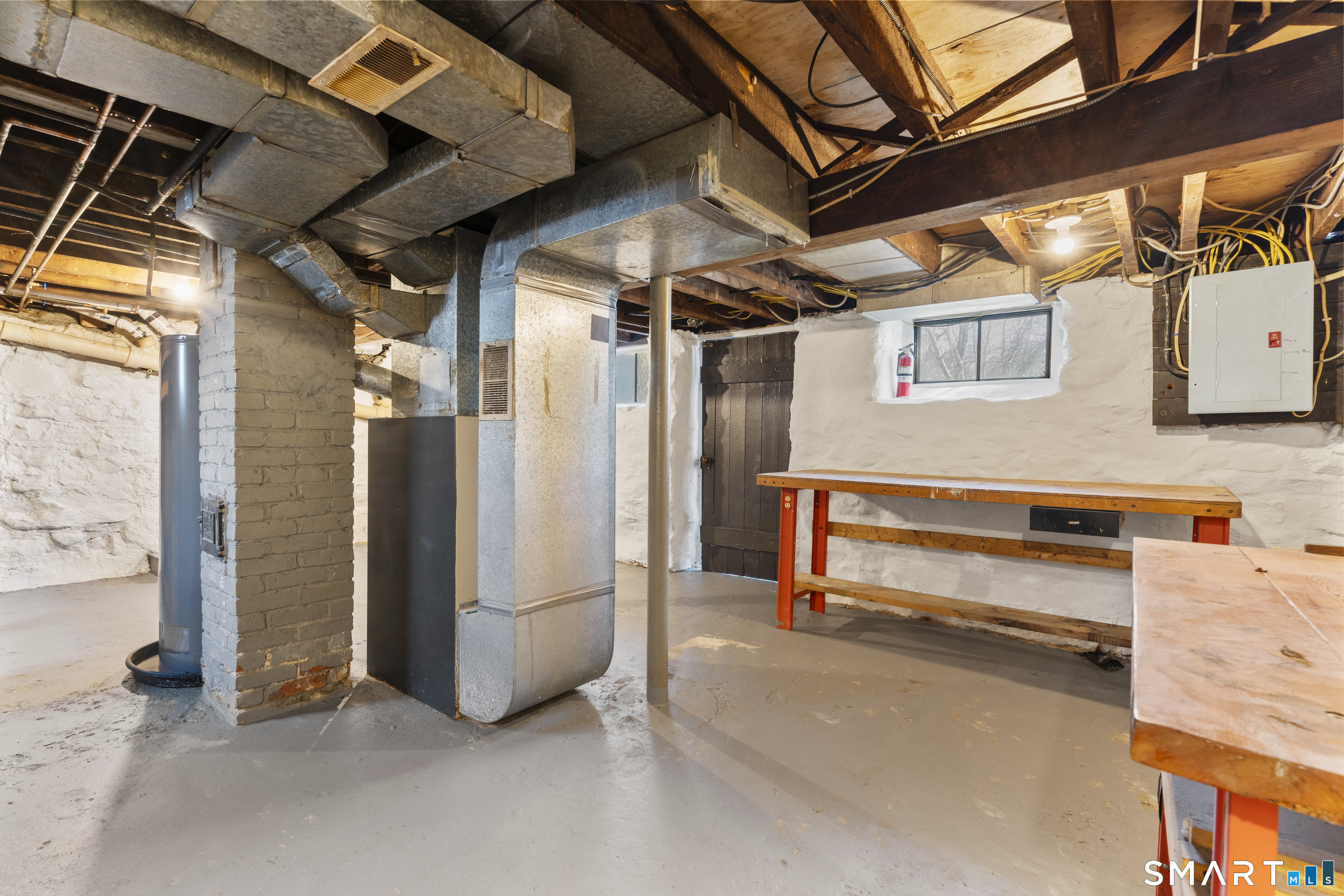 152 Stonybrook Road Stratford, CT 06614 - Photo 27 of 37