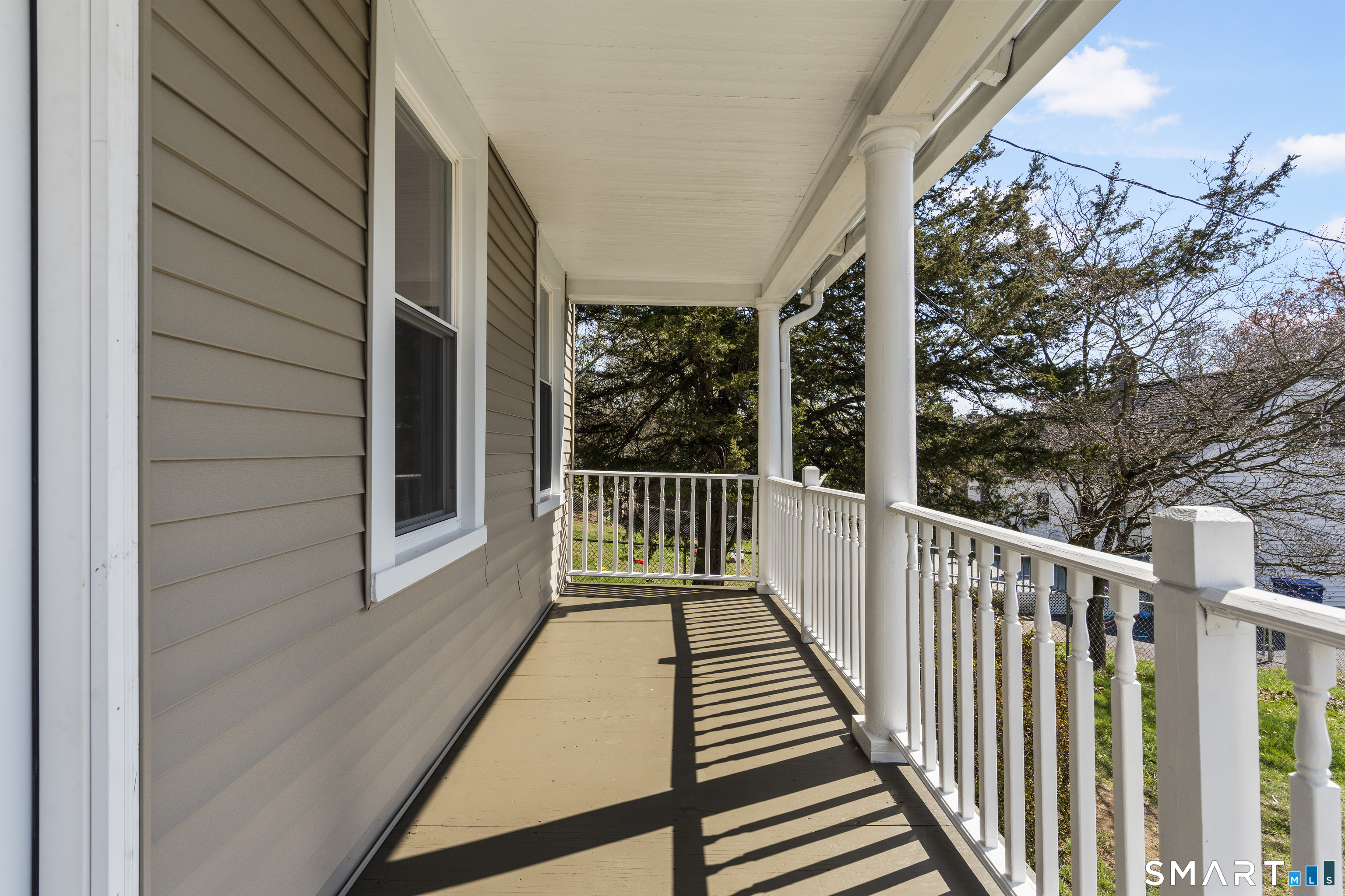 152 Stonybrook Road Stratford, CT 06614 - Photo 4 of 37