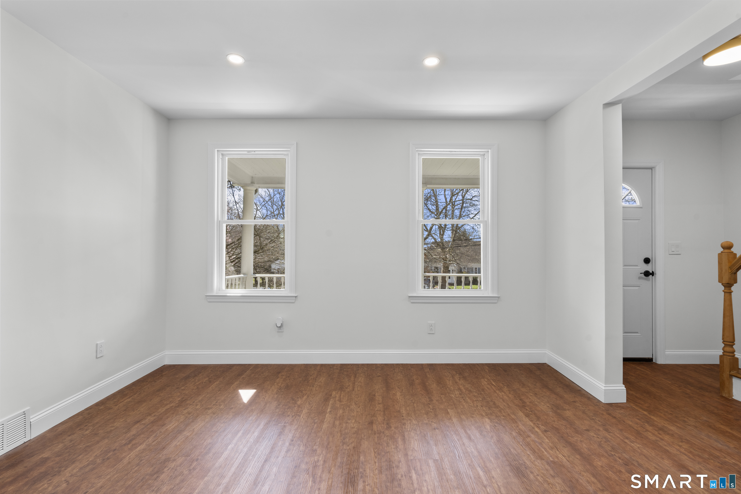 152 Stonybrook Road Stratford, CT 06614 - Photo 7 of 37