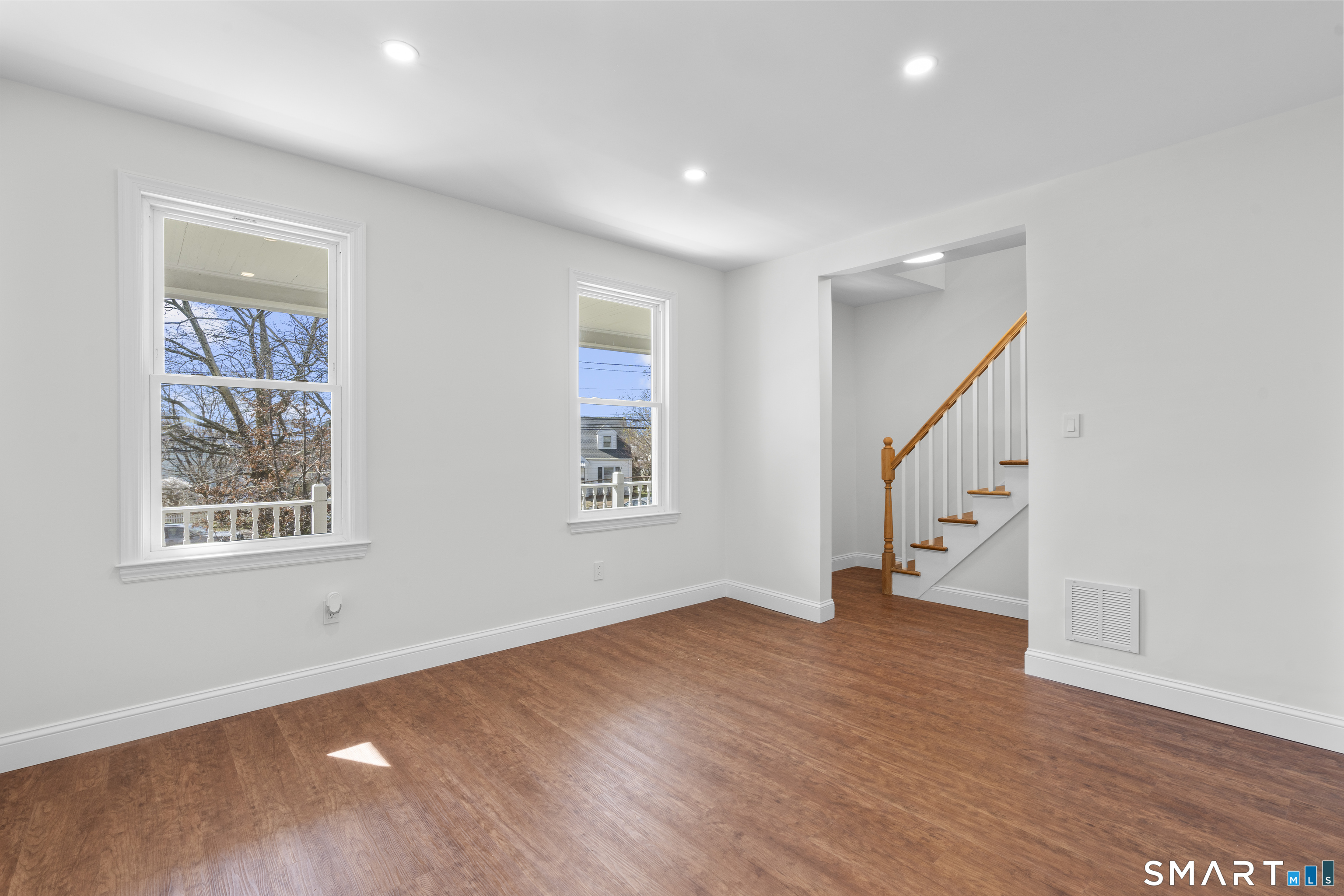 152 Stonybrook Road Stratford, CT 06614 - Photo 9 of 37