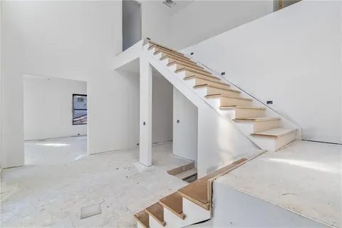 a view of an entryway