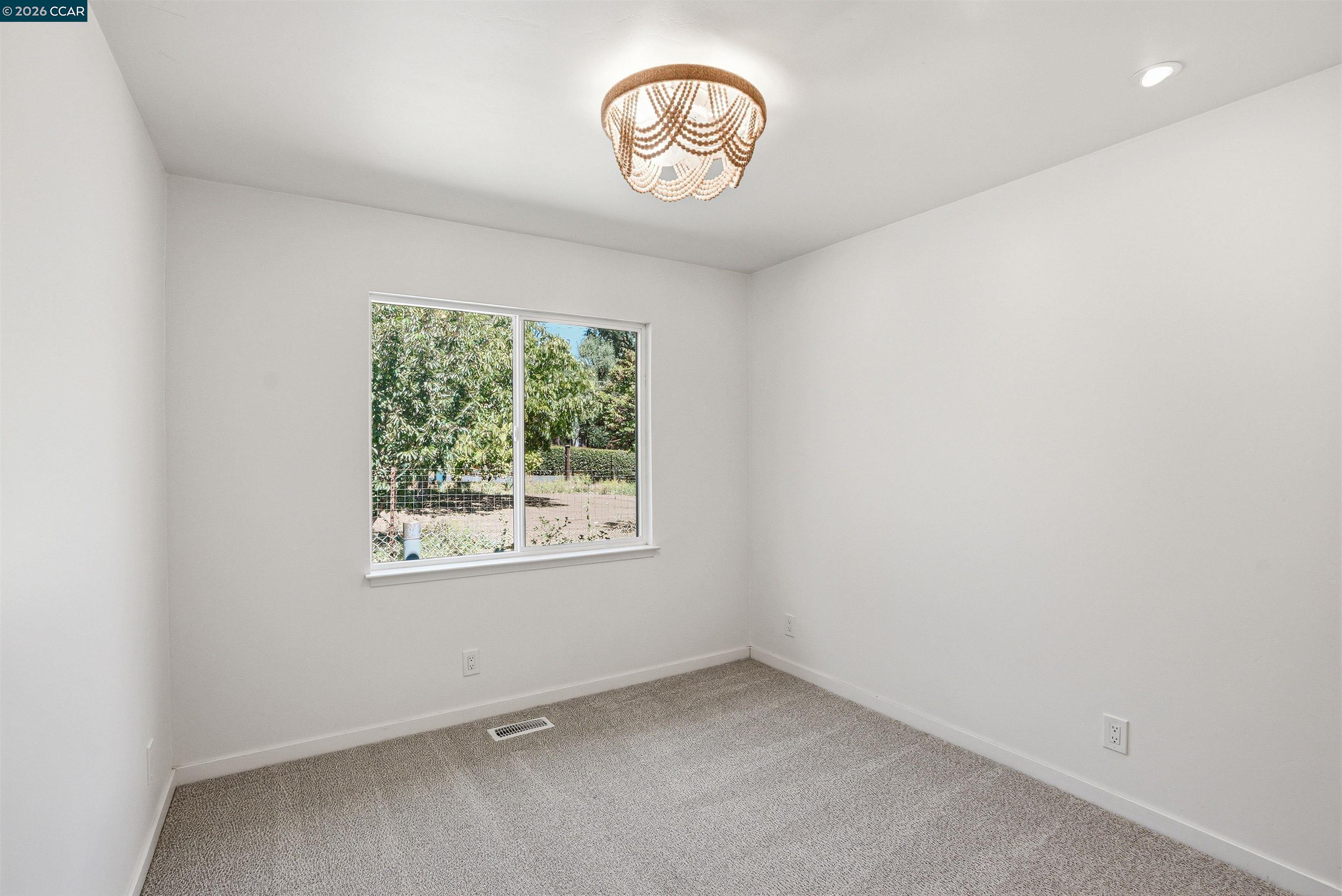 1911 Franklin Canyon Road Martinez, CA 94553 - Photo 28 of 41