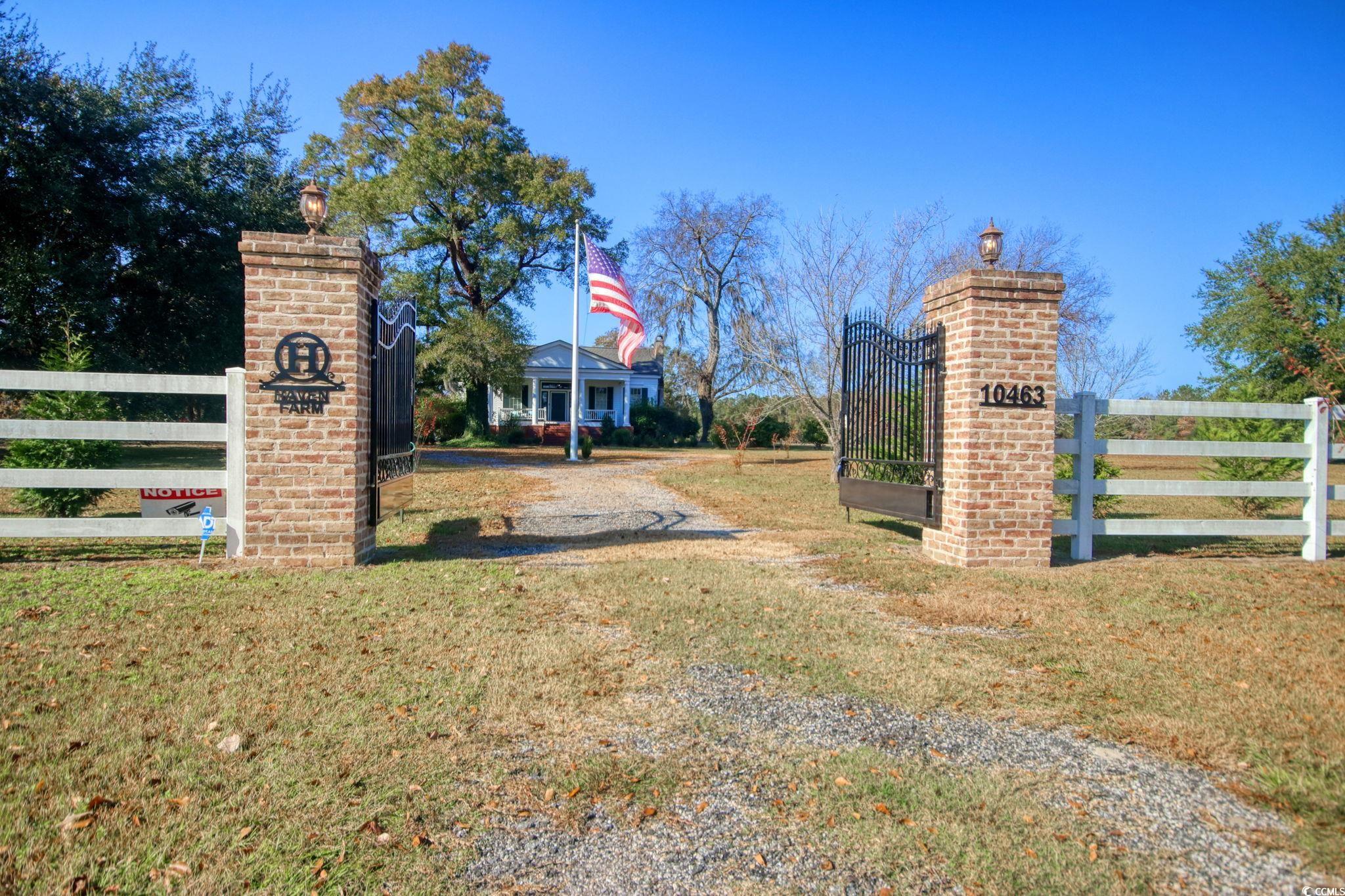 10463 County Line Road Hemingway, SC 29554 - Photo 39 of 40 View of gate