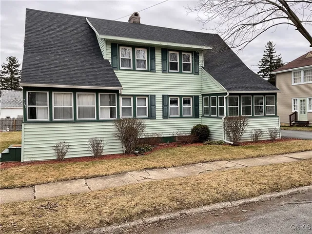 $1,150 | 229 Francis Street, Watertown, NY 13601