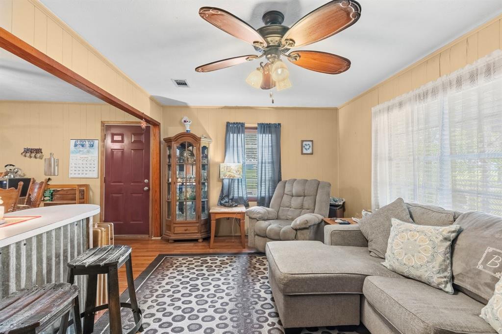 900 Rs County Road 3480 Alba, TX 75410 - Photo 11 of 35