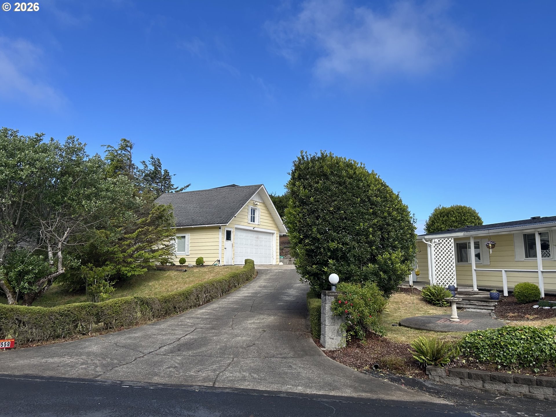 1601 Rhododendron Drive, Unit 558 Florence, OR 97439 - Photo 2 of 25