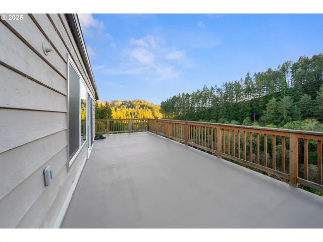 a view of a garden with an outdoor space