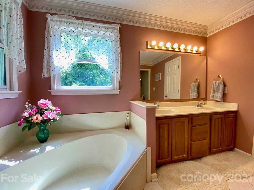 301 Windmill Road Salisbury, NC 28147 - Photo 24 of 48 Gallery Image 24