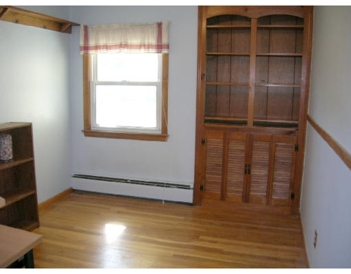 26 Mallowhill Road Springfield, MA 01129 - Photo 13 of 16