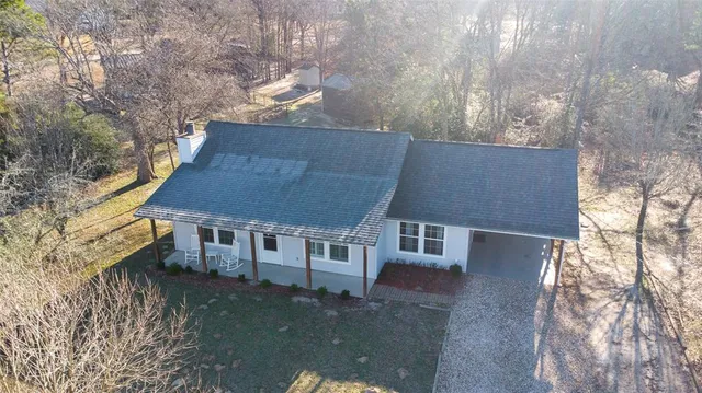 $200,000 | 2332 Holly Trail East, Holly Lake Ranch, TX 75765